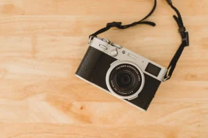 Fujifilm X100V gây ấn tượng ngay từ cái nhìn đầu tiên